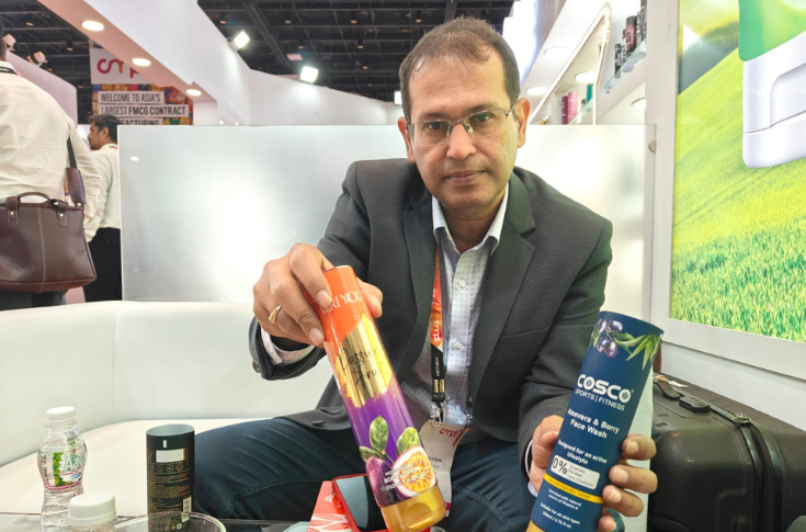 Subrata Bose unveils UFlex's innovative FlexiTubes and many industry firsts