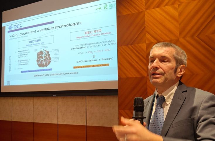 Fabrizio Imarisio of DEC highlights solvent recovery solutions at Plastindia