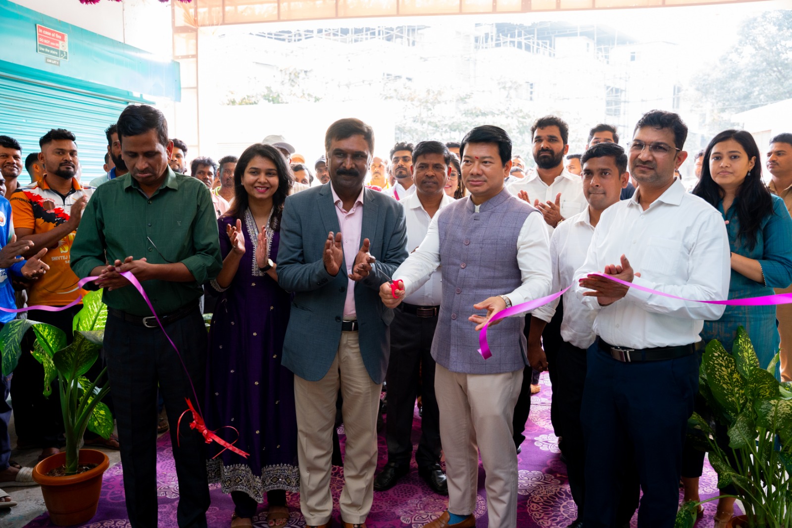 Bisleri-MBMC inaugurate Mumbai's plastic recovery centres